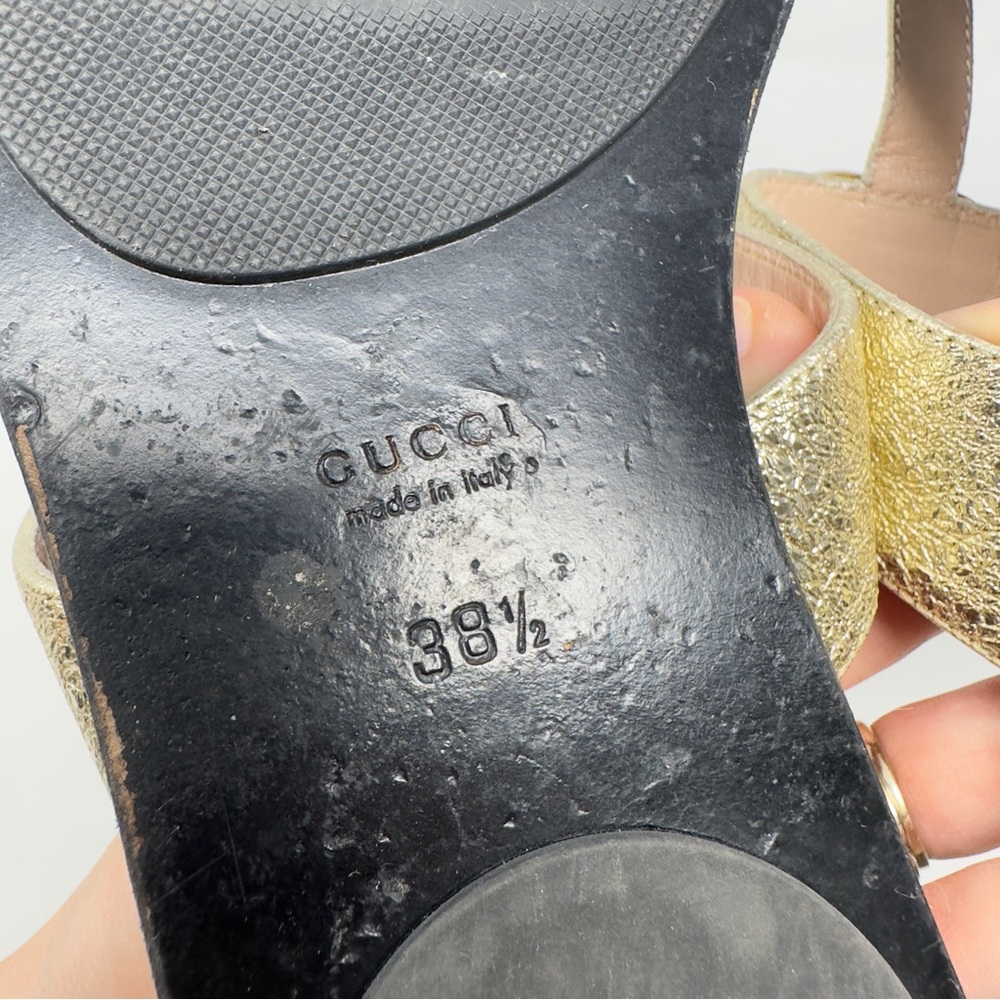 Gucci Flat Marmont Leather Thong Sandals - Picture 8 of 9